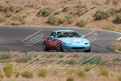 media/Jun-01-2025-CalClub SCCA (Sun) [[eae223c5dd]]/Group 5/Qualifying/